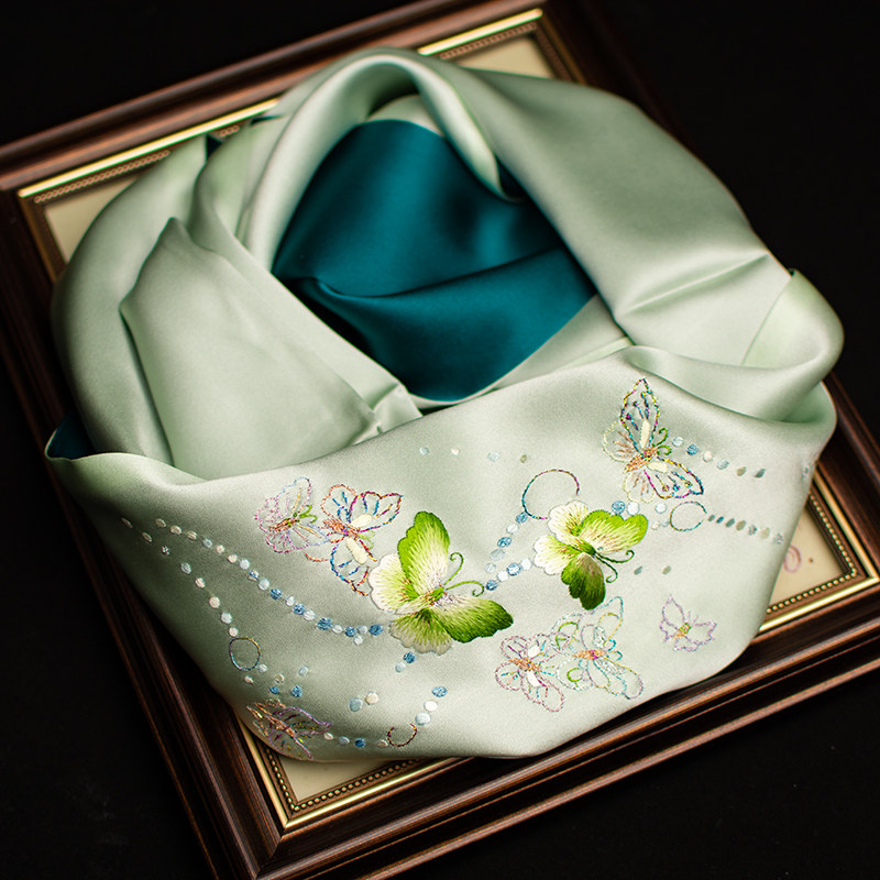 Embroidery Gift - Pure Silk Suzhou Embroidery Scarf, Mulberry