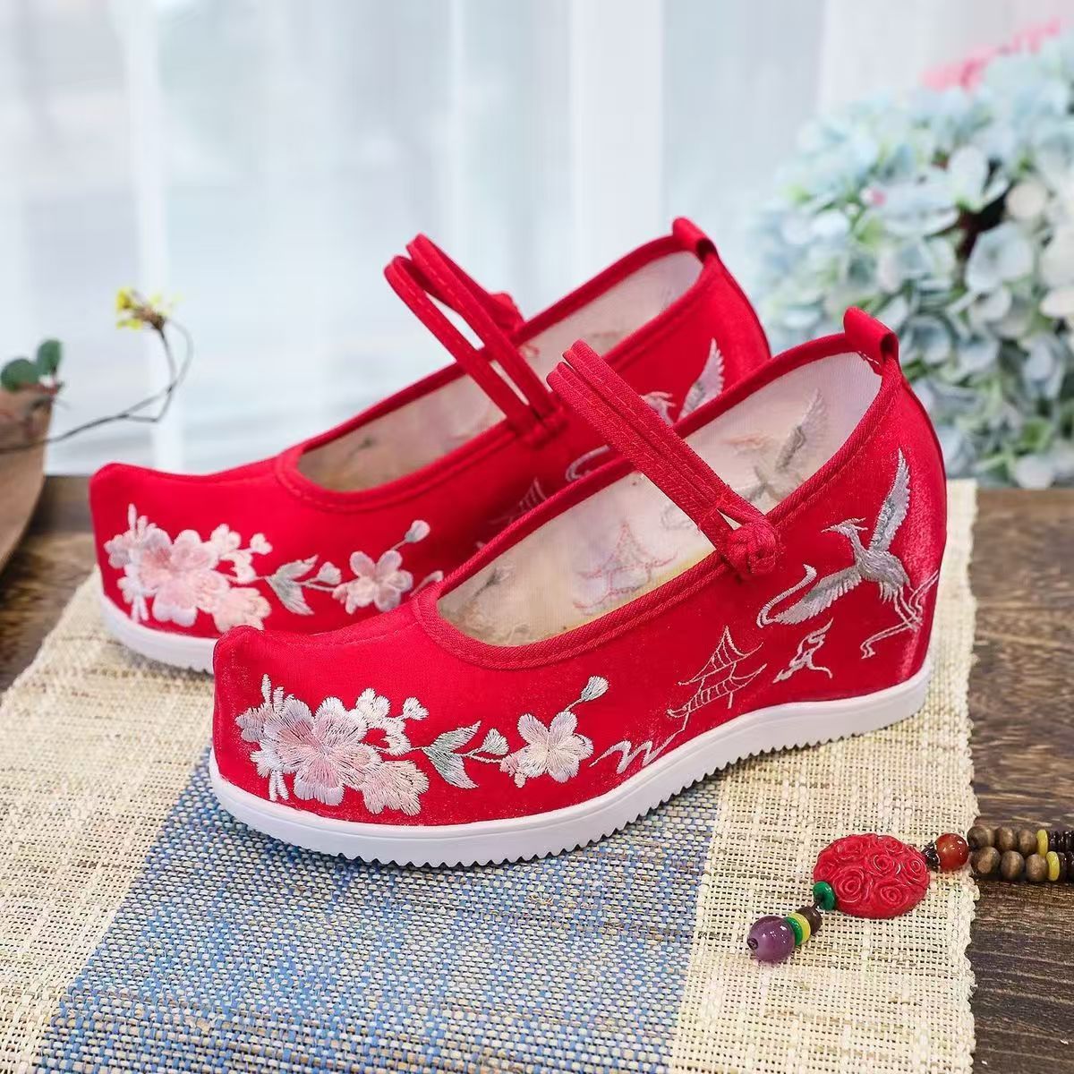 Embroidery Canvas - Women Increased Internal Embroidered Shoes Thick