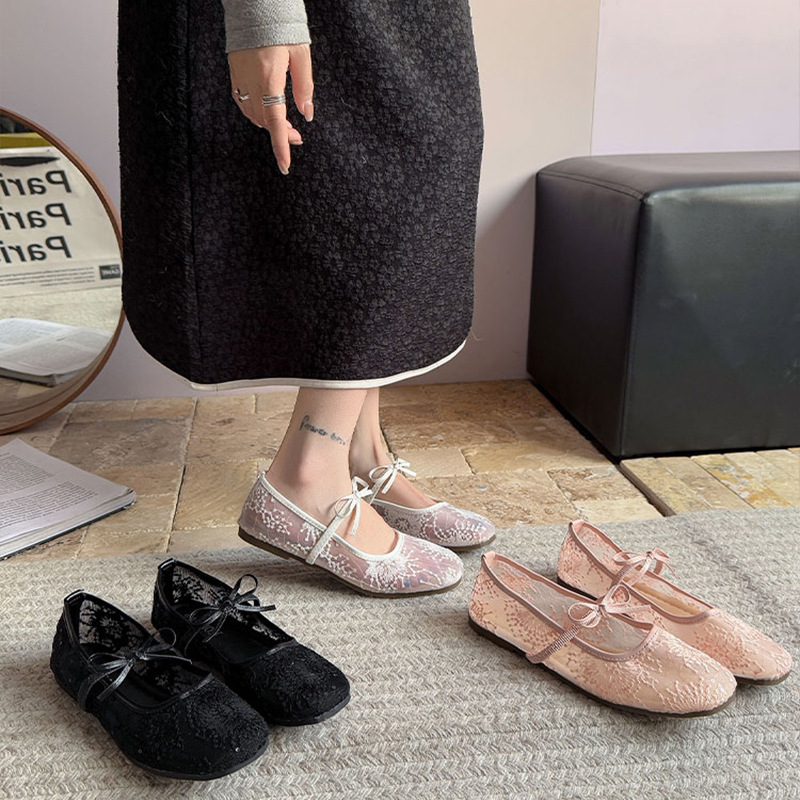 Women's Gentle Ballet Flat Sho - Embroidery Canvas review and price