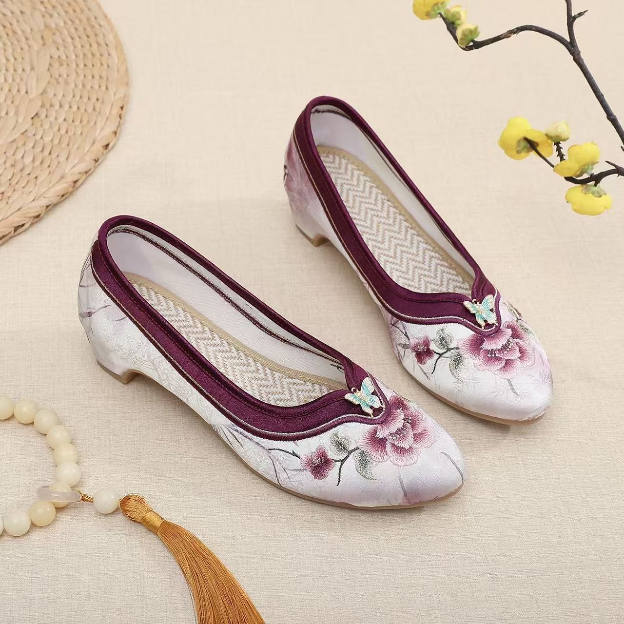 Woman Low Heel Embroidered Che - Embroidery Fabric review and price