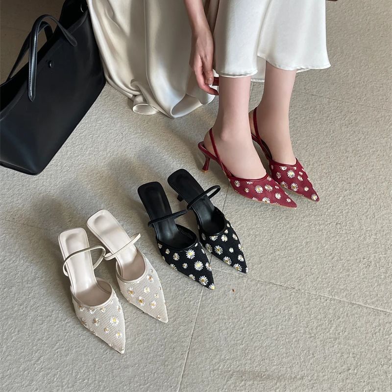 Burgundy Heels Black Pointed T - Embroidery Flower review and price